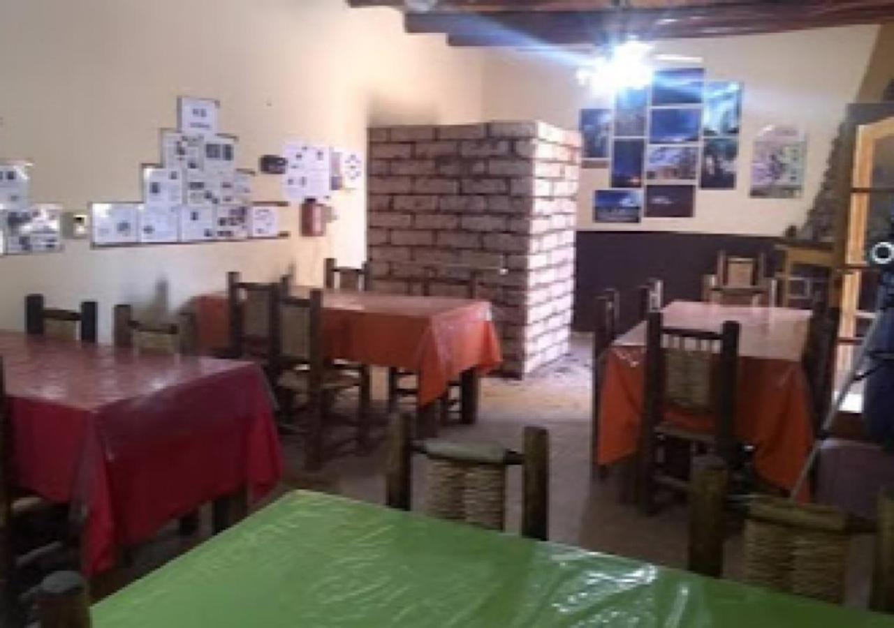 Hosteria Huaco Hotel Buitenkant foto